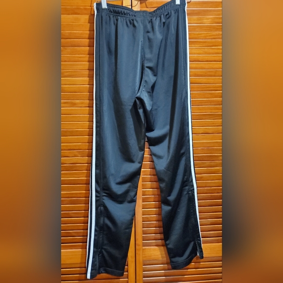 Adidas 3 stripe on hem track pants - Picture 2 of 5